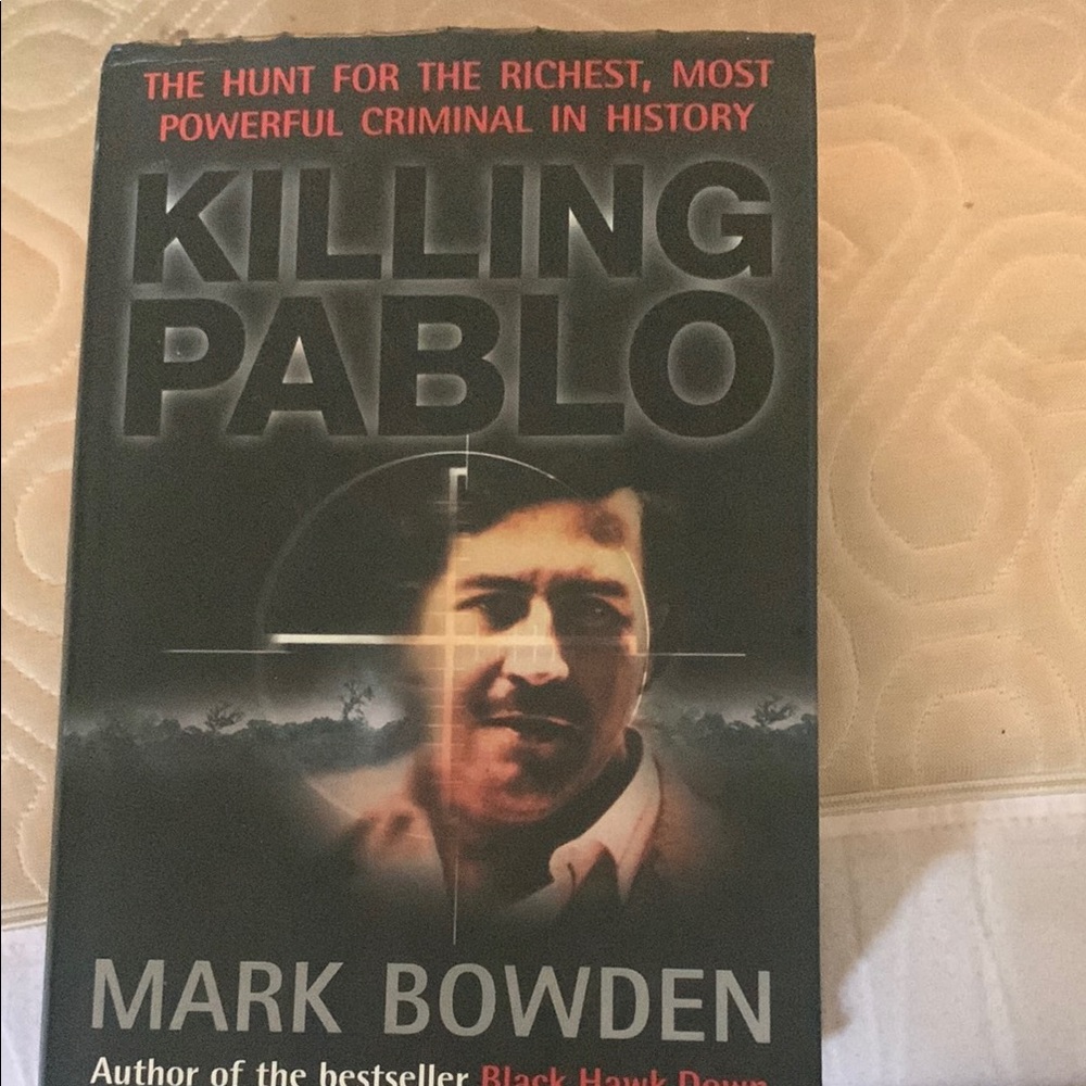 Killing Pablo by Mark Bowden Rare UK Only Hardcover Book  Inspiration for Narcos